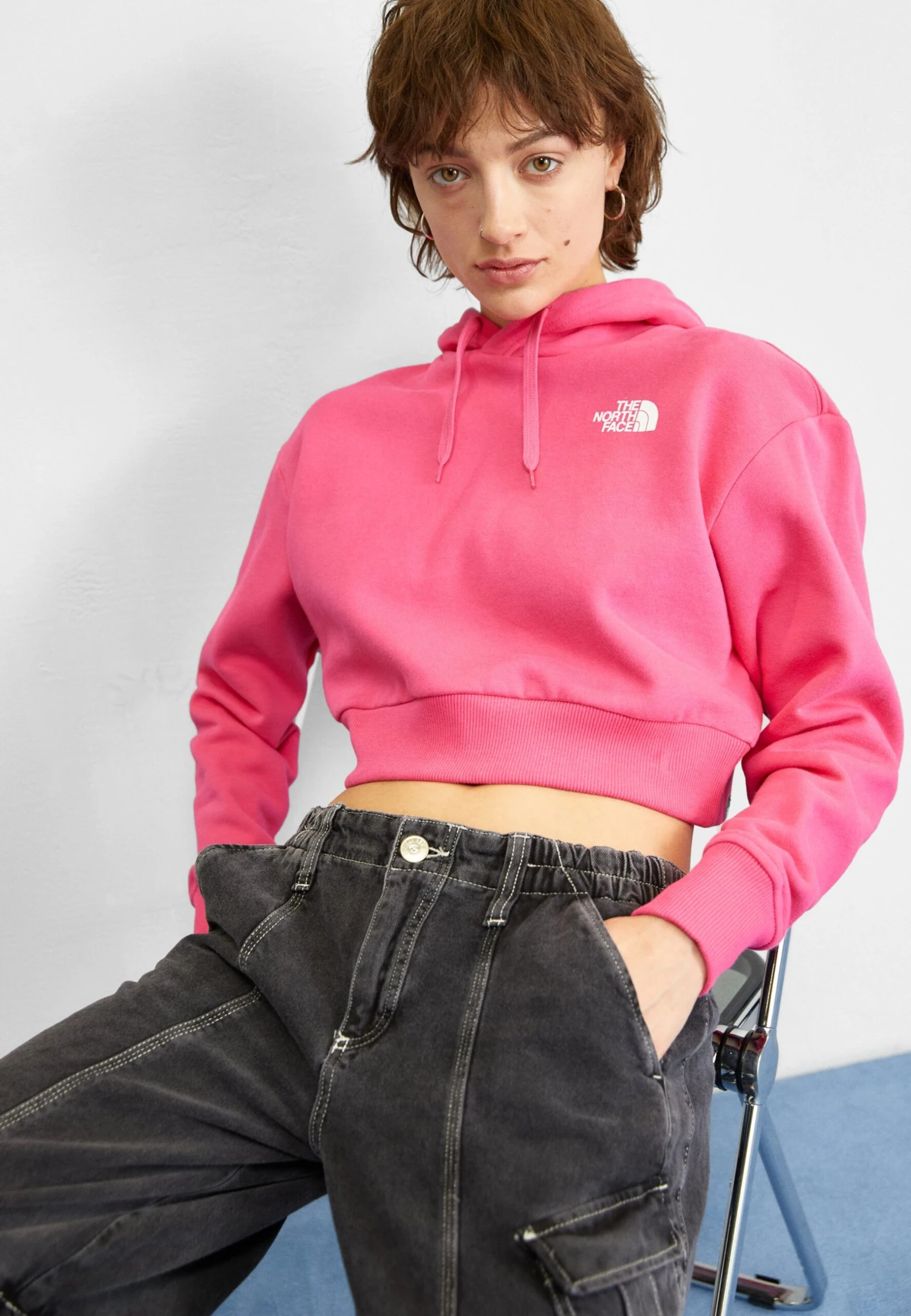 The North Face Trend Crop Hoodie - Hoodie - Pink Glo 3 The North Face Trend Crop Hoodie - Hoodie - Pink Glo