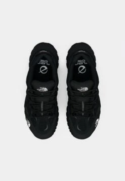 The North Face HEDGEHOG 06 RVST UNISEX - Trainers - Black/white -The North Face 03b6d9575b224c6cb30995a8431136d0