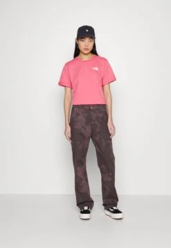 The North Face Relaxed Simple Dome - Basic T-Shirt - Cosmo Pink 14 The North Face Relaxed Simple Dome - Basic T-Shirt - Cosmo Pink -The North Face 03cc63127f144daaa8d24d9110243d22
