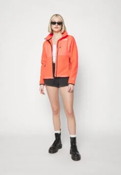 The North Face Denali Jacket - Fleece Jacket - Brilliant Coral 15 The North Face Denali Jacket - Fleece Jacket - Brilliant Coral -The North Face 0f95bfd997b2423e9e542b60c28e2a8d