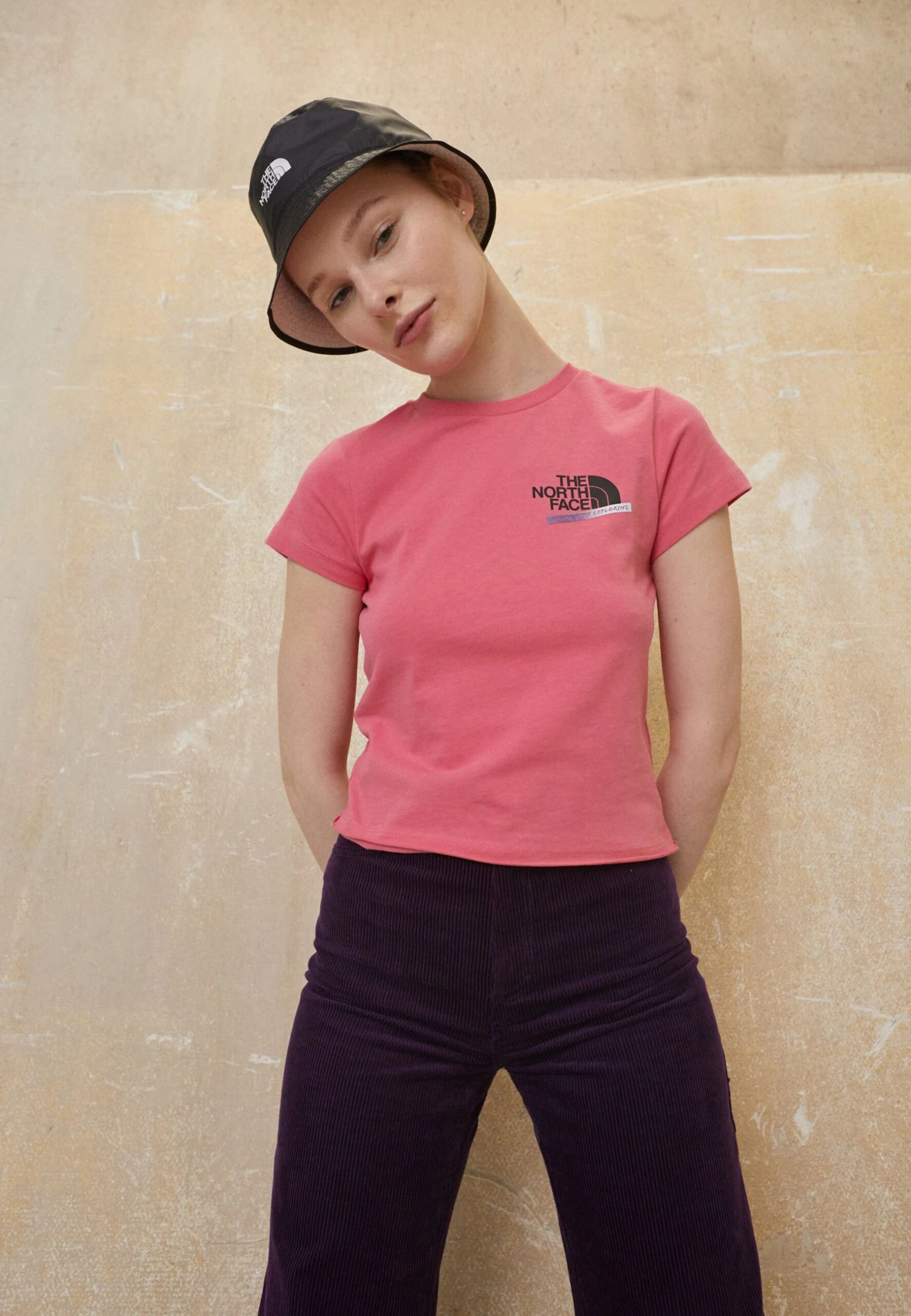 The North Face Graphic Fitted Tee - Print T-Shirt 3 The North Face Graphic Fitted Tee - Print T-Shirt