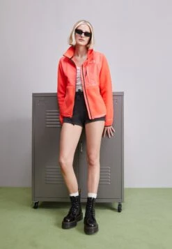 The North Face Denali Jacket - Fleece Jacket - Brilliant Coral 12 The North Face Denali Jacket - Fleece Jacket - Brilliant Coral -The North Face 1b954d5e3ec24dd6a72533cdbec6b332