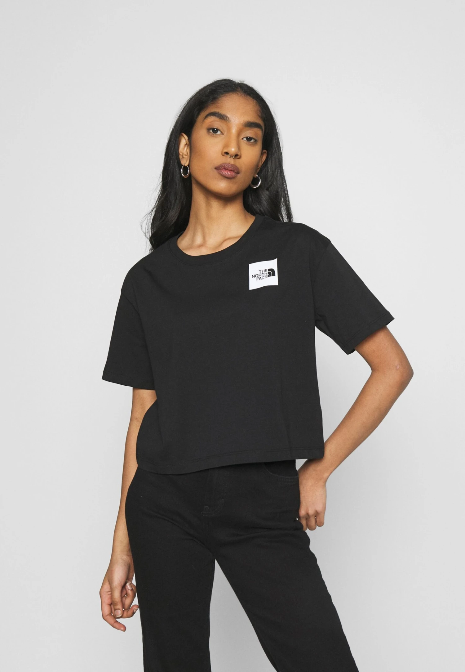 The North Face Cropped Fine Tee - Print T-Shirt - Black 3 The North Face Cropped Fine Tee - Print T-Shirt - Black