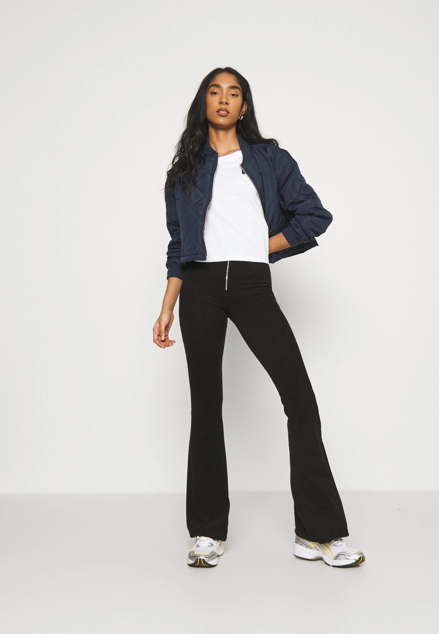 The North Face Cropped Fine Tee - Print T-Shirt - White 4 The North Face Cropped Fine Tee - Print T-Shirt - White - Image 2