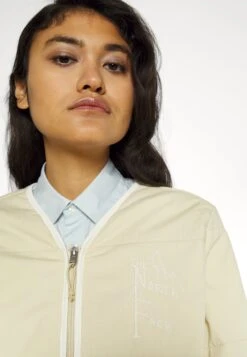 The North Face Stuffed Jacket - Bomber Jacket 15 The North Face Stuffed Jacket - Bomber Jacket -The North Face 2560464f94bc477f9d48996aacc347e4