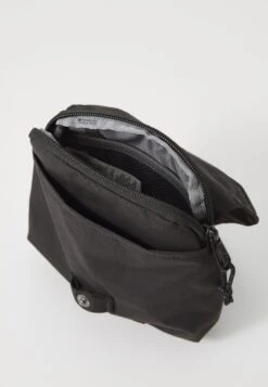 The North Face GLEN CANYON POCKET CROSSBODY UNISEX - Cross Body Bag - Black 10 The North Face GLEN CANYON POCKET CROSSBODY UNISEX - Cross Body Bag - Black -The North Face 2c13b657ca4b40e5b0433790e8415531