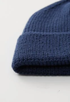 The North Face LOGO BOX CUFFED BEANIE UNISEX - Beanie - Summit Navy -The North Face 2c98881646e04a5183648553233b914a