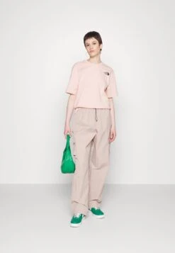 The North Face Tee - Print T-Shirt - Pink Moss -The North Face 2d97935a45f24a15a5e07d125305add6