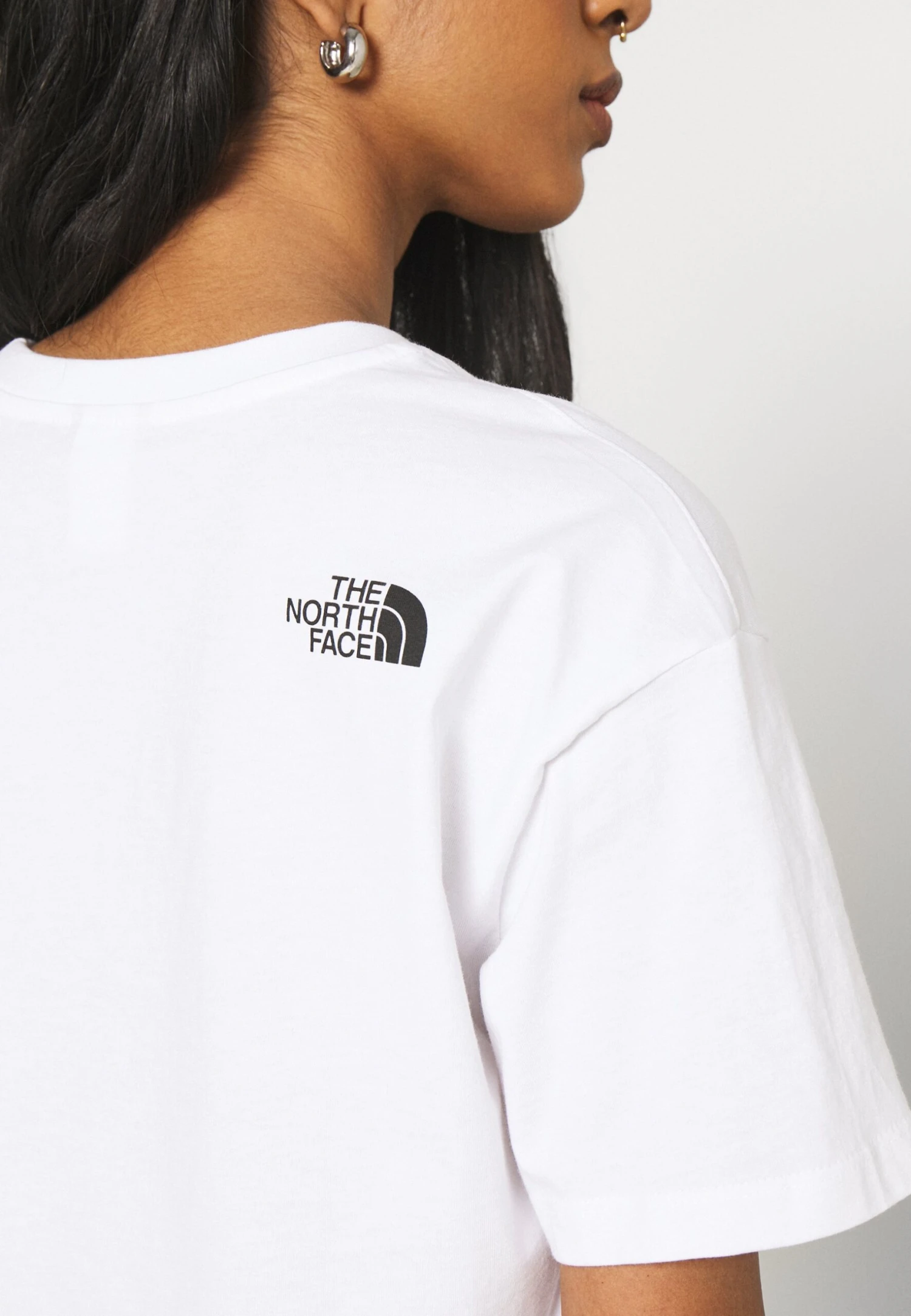 The North Face Cropped Fine Tee - Print T-Shirt - White 7 The North Face Cropped Fine Tee - Print T-Shirt - White - Image 5