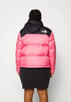 The North Face Retro Nuptse Jacket Plus Size - Down Jacket - Cosmo Pink -The North Face 33146e89a2db417e946307bcad66ac0c