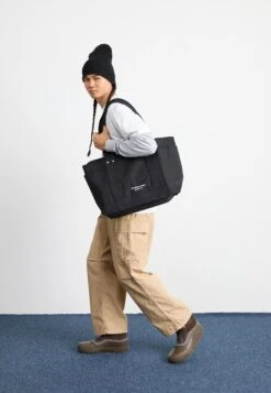 The North Face UNISEX - Tote Bag - Black 12 The North Face UNISEX - Tote Bag - Black -The North Face 3564faafabfd477ba75409750126e022