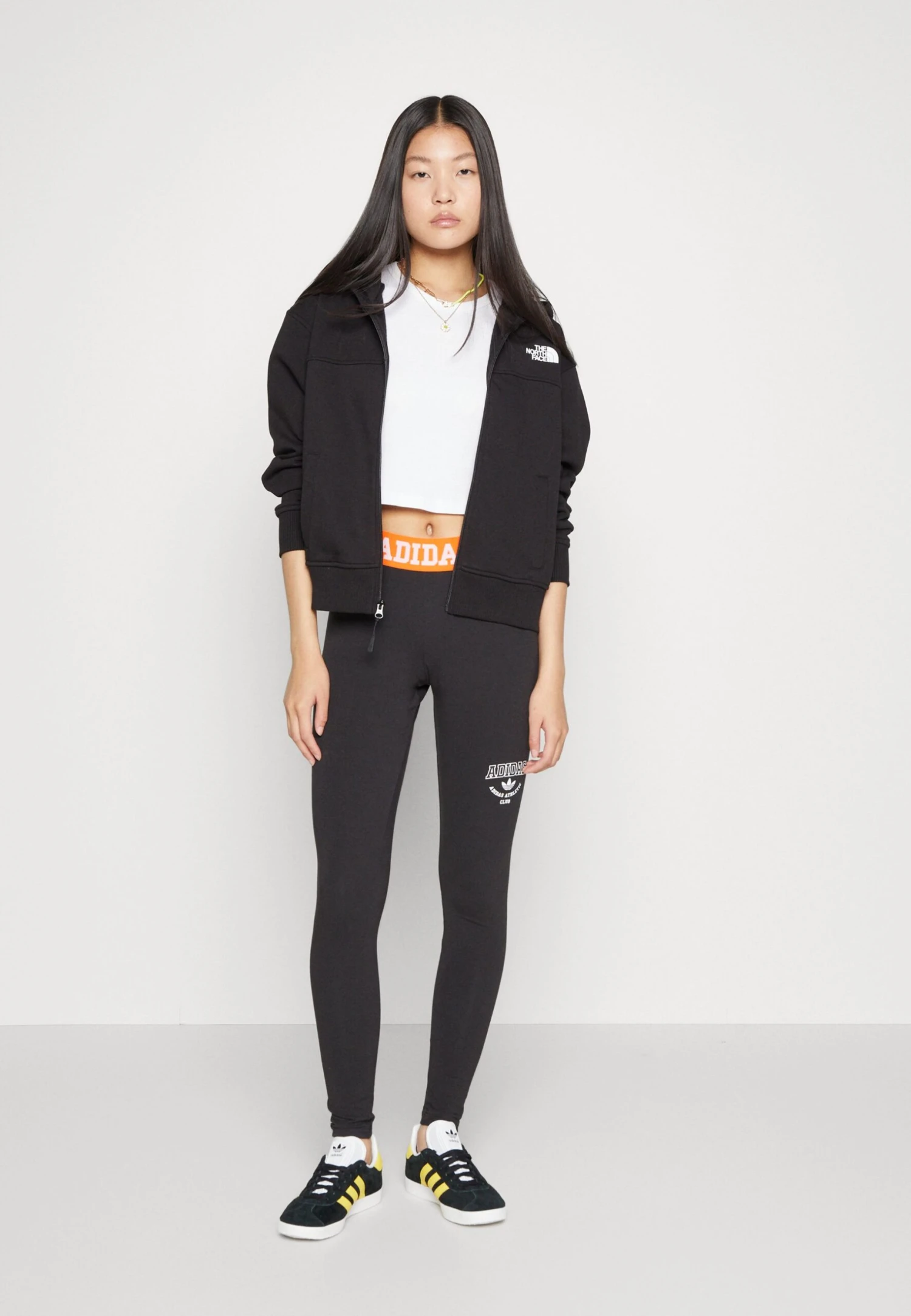 The North Face Essential Hoodie - Zip-Up Sweatshirt - Black 7 The North Face Essential Hoodie - Zip-Up Sweatshirt - Black - Image 5