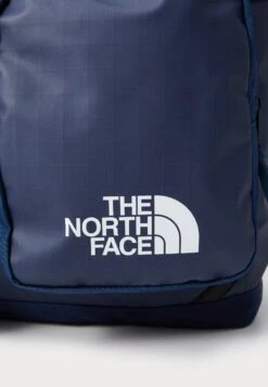 The North Face BASE CAMP VOYAGER TOTE UNISEX - Tote Bag - Shady Blue/summit Navy 15 The North Face BASE CAMP VOYAGER TOTE UNISEX - Tote Bag - Shady Blue/summit Navy -The North Face 41d9c67445904330a09957a8d3f51969