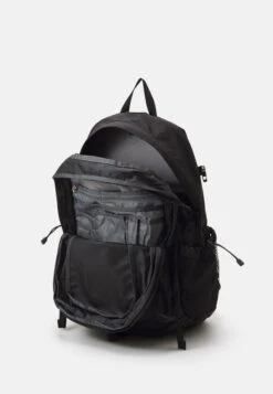 The North Face HOT SHOT UNISEX - Rucksack - Black/white 17 The North Face HOT SHOT UNISEX - Rucksack - Black/white -The North Face 4c2b90052318463abba383c365c313a8