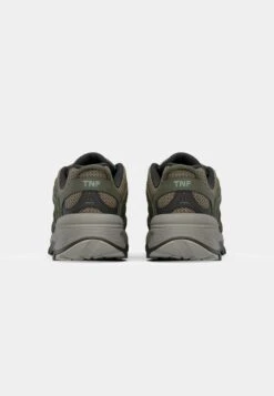 The North Face HEDGEHOG 06 RVST UNISEX - Trainers - New Taupe Green/bark Mist 14 The North Face HEDGEHOG 06 RVST UNISEX - Trainers - New Taupe Green/bark Mist -The North Face 4e9b7e359d124d8eaf5569bb0fd8999f