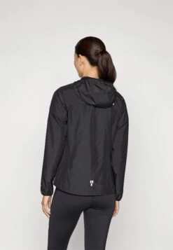 The North Face HIGHER RUN JACKET - Windbreaker - Black -The North Face 50d2595e23c94ac8befdfe1ccc894eca