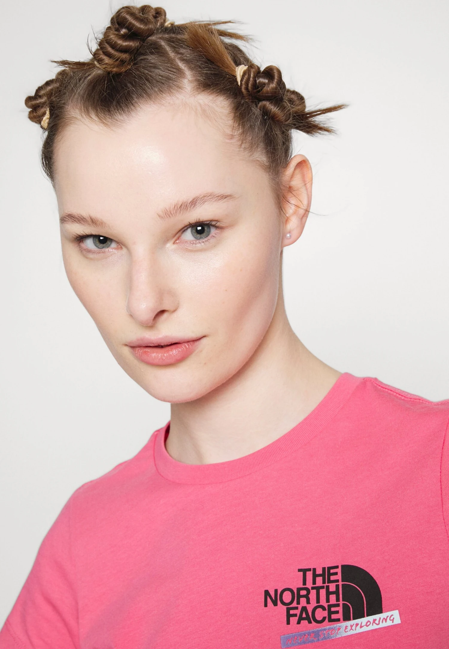 The North Face Graphic Fitted Tee - Print T-Shirt 9 The North Face Graphic Fitted Tee - Print T-Shirt - Image 7