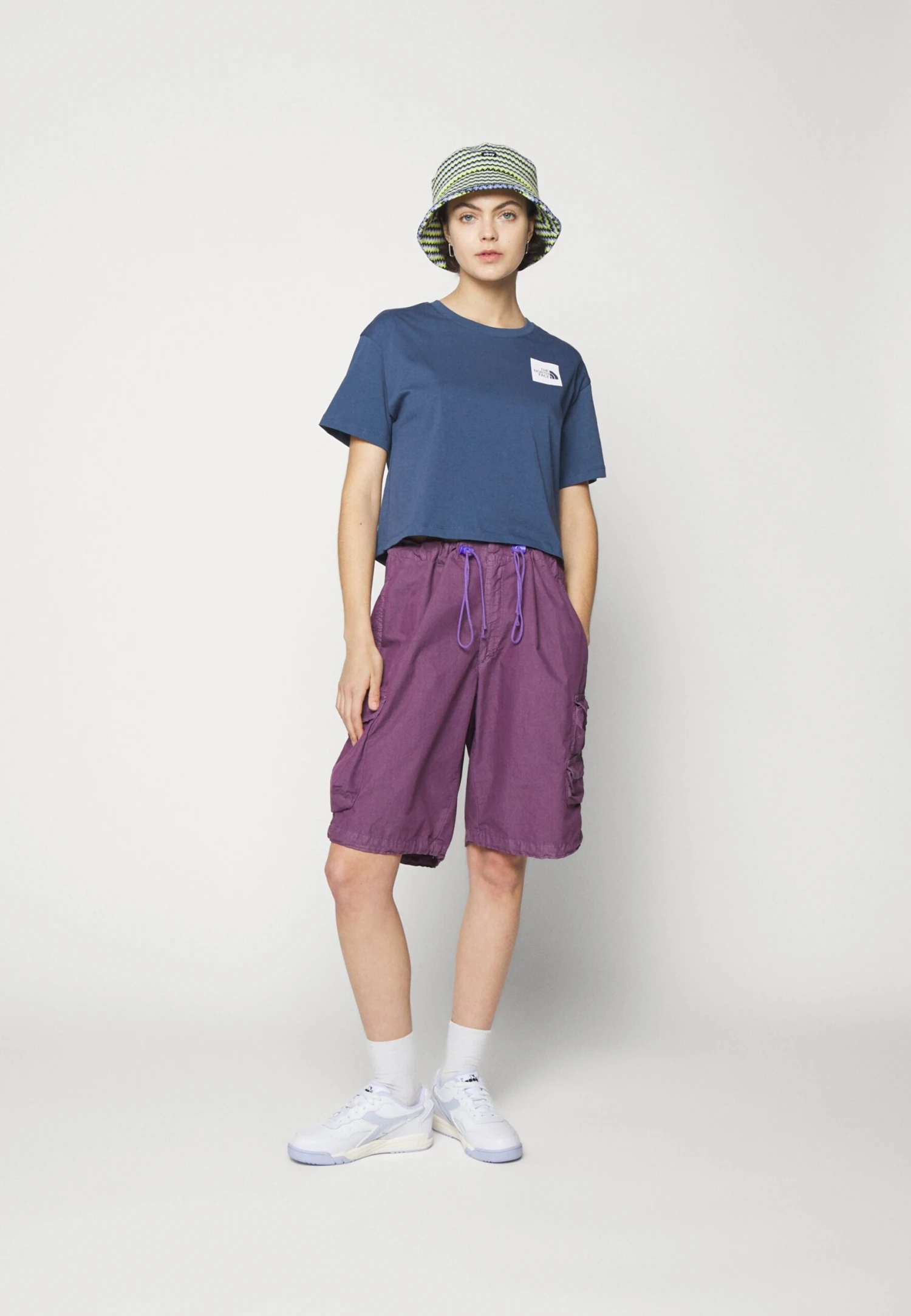 The North Face Cropped Fine Tee - Print T-Shirt - Shady Blue 7 The North Face Cropped Fine Tee - Print T-Shirt - Shady Blue - Image 5