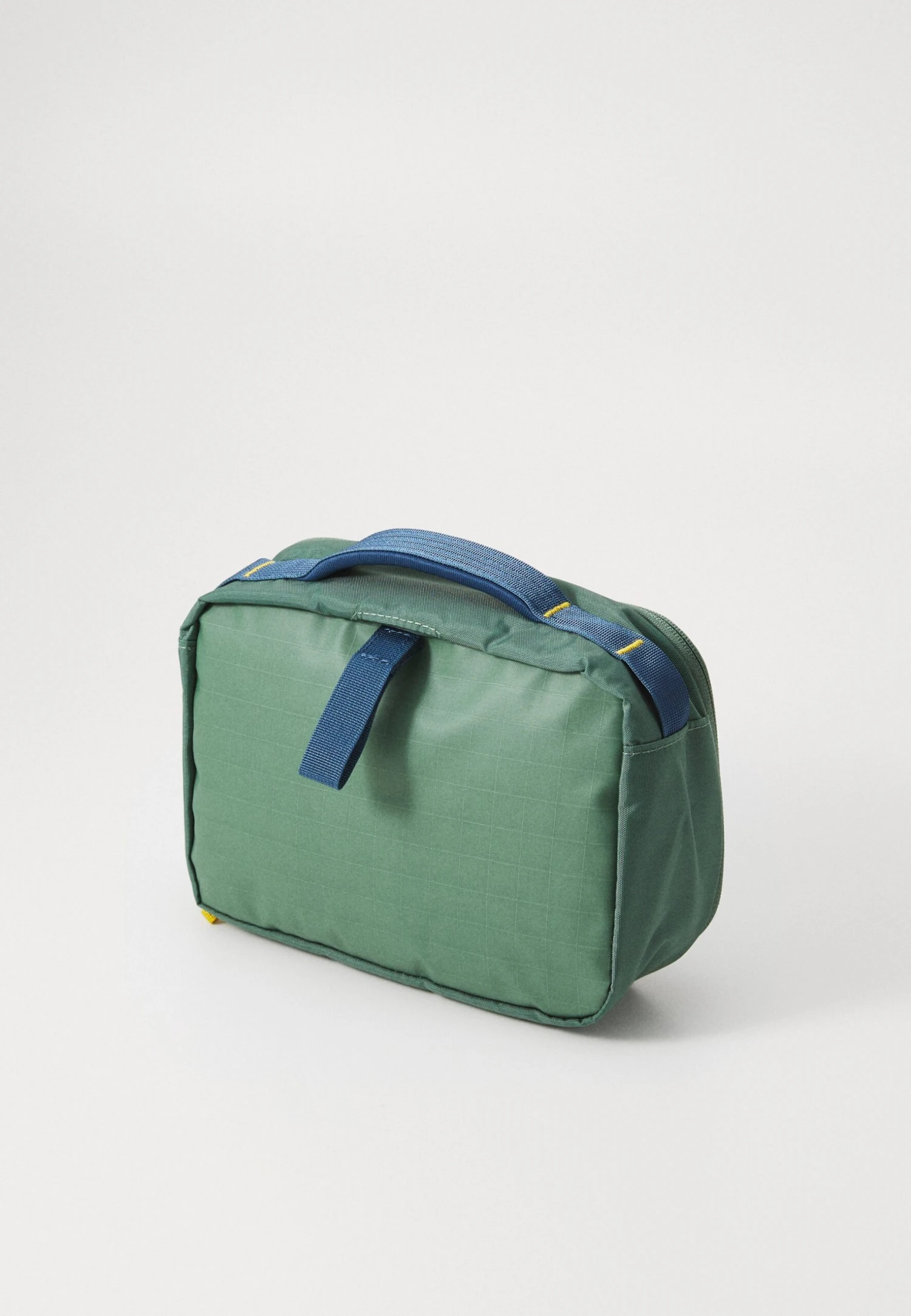 The North Face BASE CAMP VOYAGER DOPP KIT UNISEX - Wash Bag - Duck Green/shady Blue 4 The North Face BASE CAMP VOYAGER DOPP KIT UNISEX - Wash Bag - Duck Green/shady Blue - Image 2