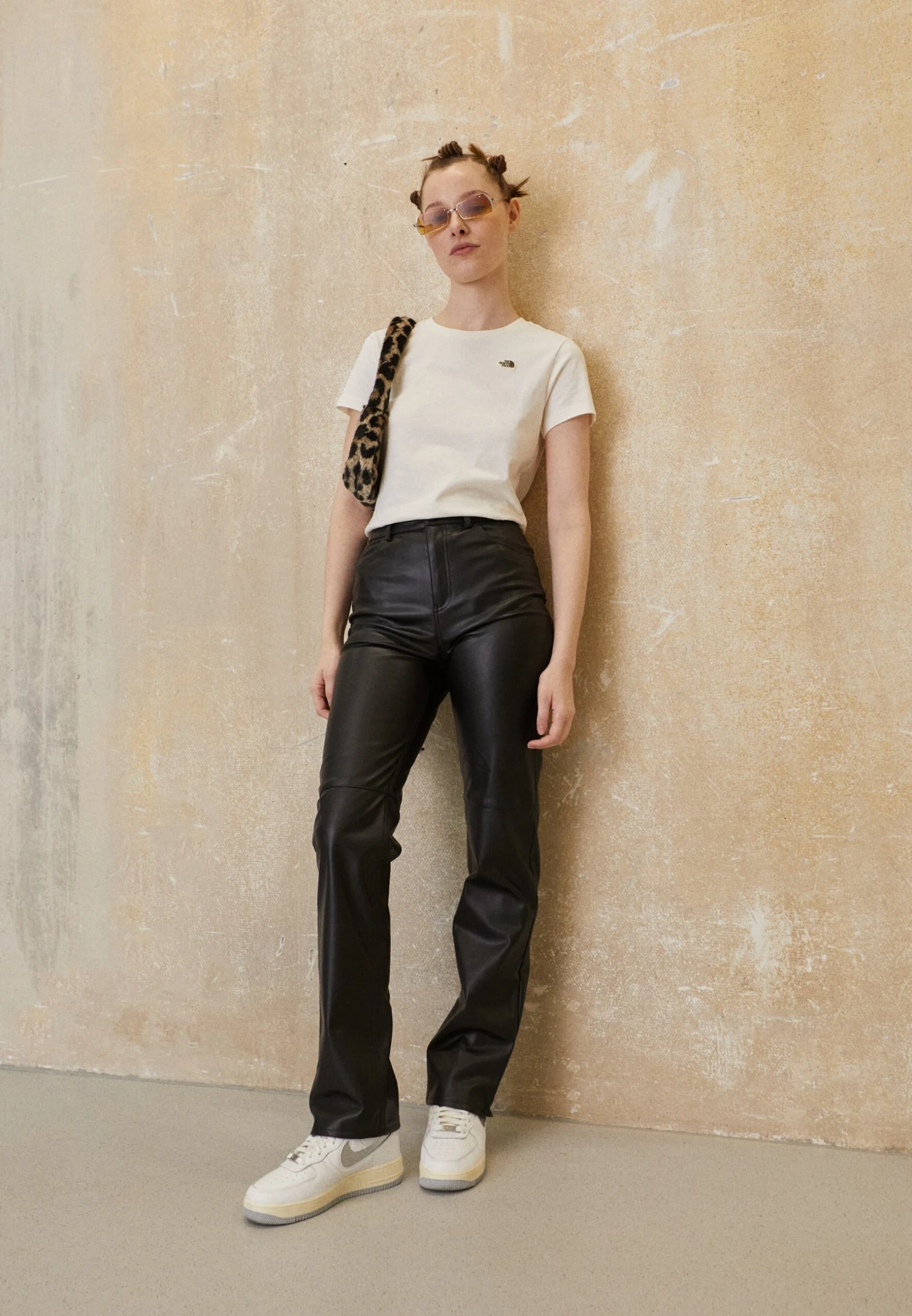 The North Face Heritage Tee - Basic T-Shirt 4 The North Face Heritage Tee - Basic T-Shirt - Image 2