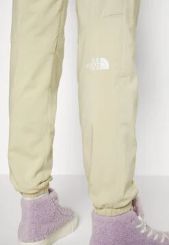 The North Face Zumu Pant - Tracksuit Bottoms - Gravel -The North Face 64e84dcff309416286caf1e31ad93bde