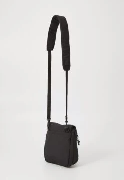 The North Face GLEN CANYON POCKET CROSSBODY UNISEX - Cross Body Bag - Black 9 The North Face GLEN CANYON POCKET CROSSBODY UNISEX - Cross Body Bag - Black -The North Face 66152b56ece64e0fa7c35cb65497e42c