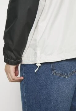 The North Face Plus Sheru Jacket - Summer Jacket - Gardenia White -The North Face 6b9d6e6e0991443e98f0b0a220cf3c8a