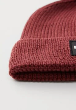 The North Face LOGO BOX POM BEANIE UNISEX - Beanie - Sumac -The North Face 6f9508e2d3a34fbaacd175daf32ef4a9