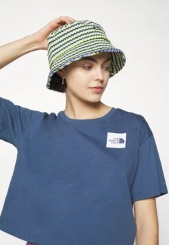 The North Face Cropped Fine Tee - Print T-Shirt - Shady Blue 15 The North Face Cropped Fine Tee - Print T-Shirt - Shady Blue -The North Face 7ca484b4794d4374bd31e62a785f44bc