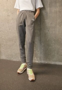 The North Face Light Pant - Tracksuit Bottoms - Medium Grey Heather