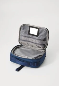 The North Face BASE CAMP VOYAGER DOPP KIT UNISEX - Wash Bag - Shady Blue/summit Navy -The North Face 95faca637f1d43ef84f61da5970da871