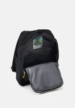 The North Face Berkeley Daypack Unisex - Rucksack - Black/Mineral Gold 9 The North Face Berkeley Daypack Unisex - Rucksack - Black/Mineral Gold -The North Face 9843160215e848069c8c5f1255f5f8ff