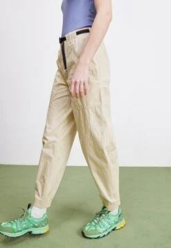 The North Face Easy Pant - Trousers - Gravel-Gardenia White