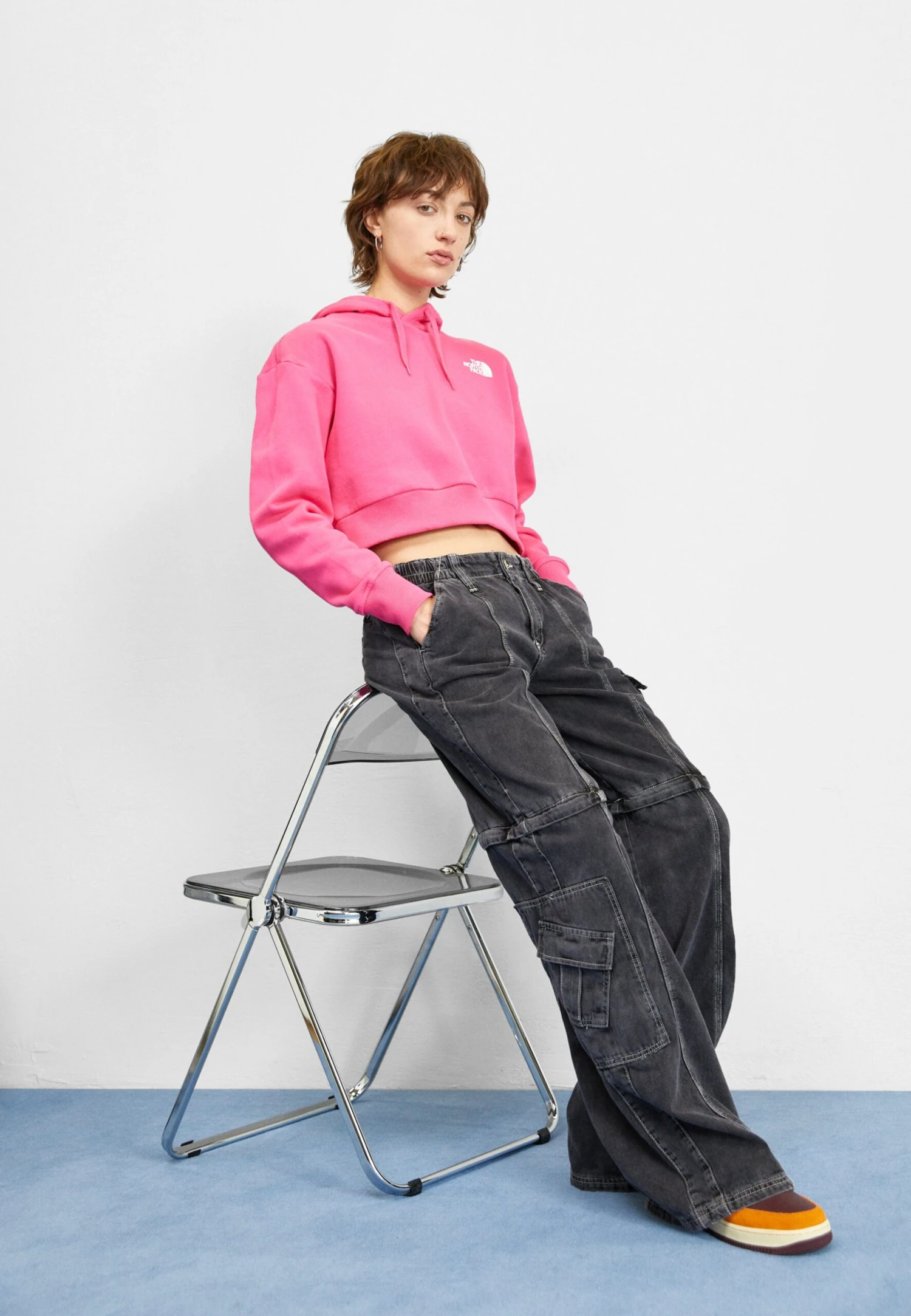 The North Face Trend Crop Hoodie - Hoodie - Pink Glo 4 The North Face Trend Crop Hoodie - Hoodie - Pink Glo - Image 2