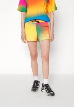 The North Face Logowear - Tracksuit Bottoms - Super Sonic Blue 11 The North Face Logowear - Tracksuit Bottoms - Super Sonic Blue -The North Face a49c5d18a0904b9db88932089965a6b3