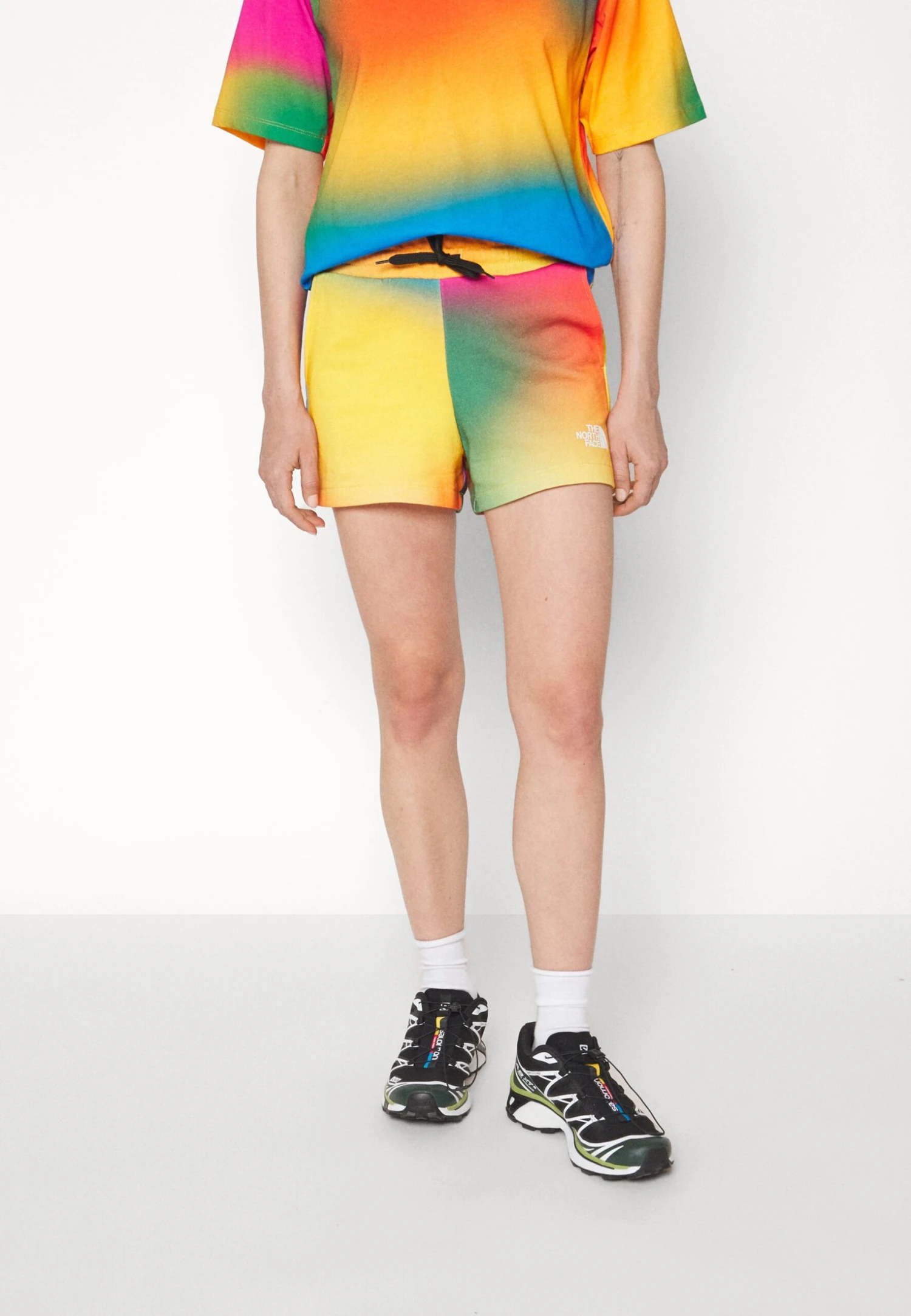 The North Face Logowear - Tracksuit Bottoms - Super Sonic Blue 5 The North Face Logowear - Tracksuit Bottoms - Super Sonic Blue - Image 3