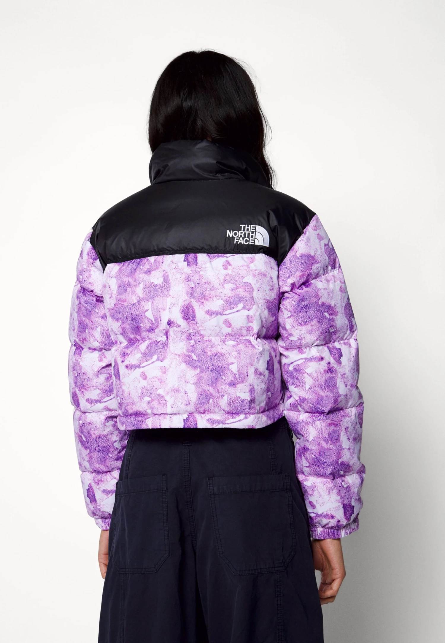 The North Face Nuptse Short Jacket - Down Jacket - Purple Cactus 6 The North Face Nuptse Short Jacket - Down Jacket - Purple Cactus - Image 4