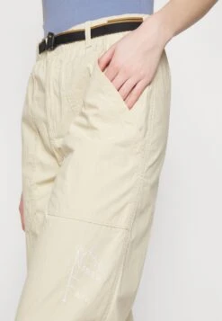 The North Face Easy Pant - Trousers - Gravel-Gardenia White -The North Face adea2f10c0d0416a8b7181850cceae76