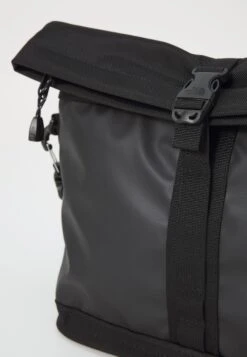 The North Face BASE CAMP SHOULDER BAG UNISEX - Cross Body Bag - Black/asphalt Grey/smoked Pearl 16 The North Face BASE CAMP SHOULDER BAG UNISEX - Cross Body Bag - Black/asphalt Grey/smoked Pearl -The North Face afeb610abf104871b89c3abd041f891a