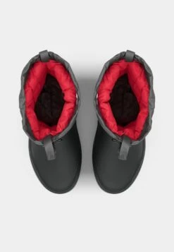 The North Face BASE CAMP 200 WP UNISEX - Winter Boots - Tnf Black -The North Face b1d985bf3e1545b2b6f979b26e014bde