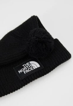 The North Face Logo Box Pom Beanie Unisex - Beanie - Black 13 The North Face Logo Box Pom Beanie Unisex - Beanie - Black -The North Face b3dfcca9b1cd45fea1bedd7c4564168d