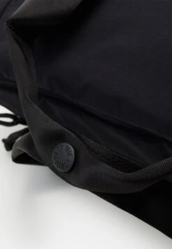 The North Face Never Stop Utility Pack Unisex - Rucksack - Black -The North Face bddbb8b6e01f4471845e1cd29eae6fe8