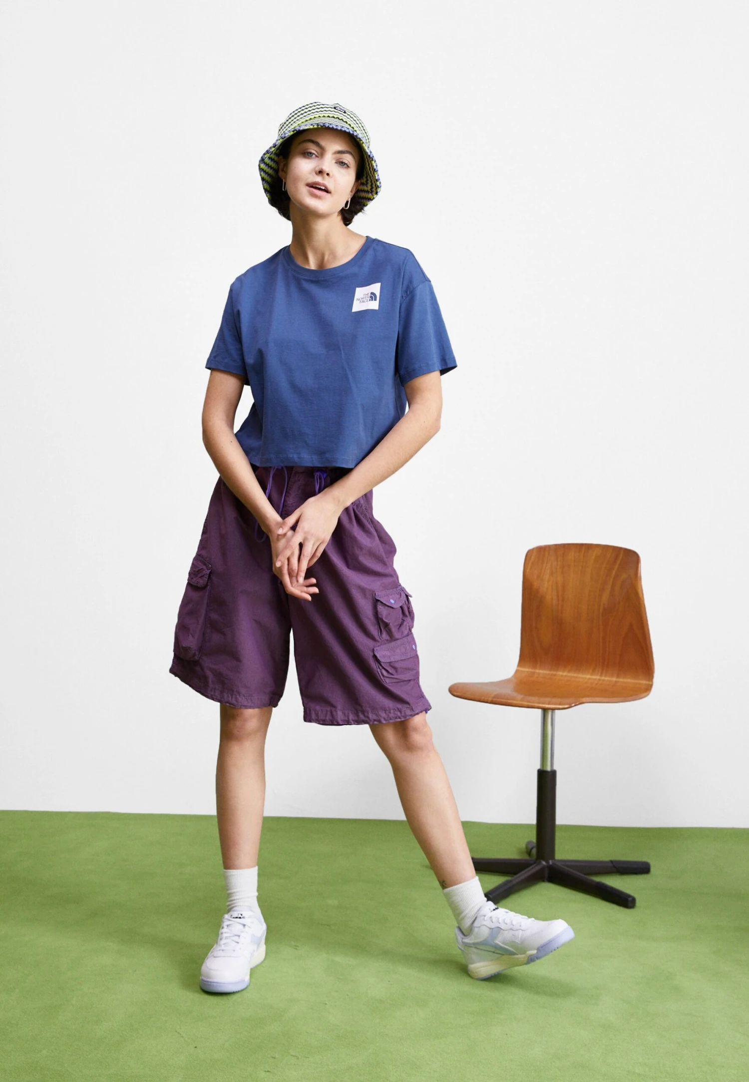 The North Face Cropped Fine Tee - Print T-Shirt - Shady Blue 4 The North Face Cropped Fine Tee - Print T-Shirt - Shady Blue - Image 2