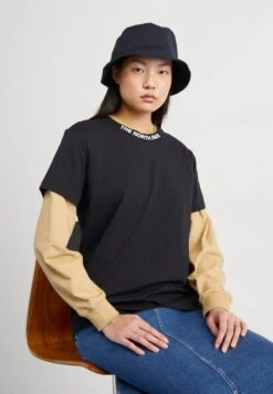 The North Face ZUMU TEE - Print T-shirt - Black 14 The North Face ZUMU TEE - Print T-shirt - Black -The North Face d5f3c95e051640ce8d42af188f726409