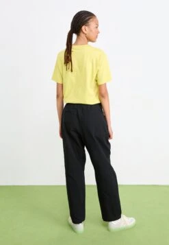 The North Face BETA UTILITY BELTED PANT - Trousers - Black 11 The North Face BETA UTILITY BELTED PANT - Trousers - Black -The North Face de6a49e2b85449f0b259e7d526f29ab1