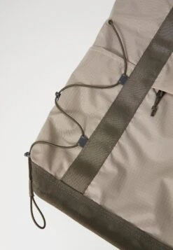 The North Face BOREALIS TOTE UNISEX - Tote Bag - Mushroom Grey -The North Face ea6cc61411b943699e0720d77c2a9709