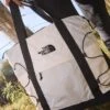 The North Face BOREALIS TOTE UNISEX - Tote Bag - Gardenia White-tnf Black-npf