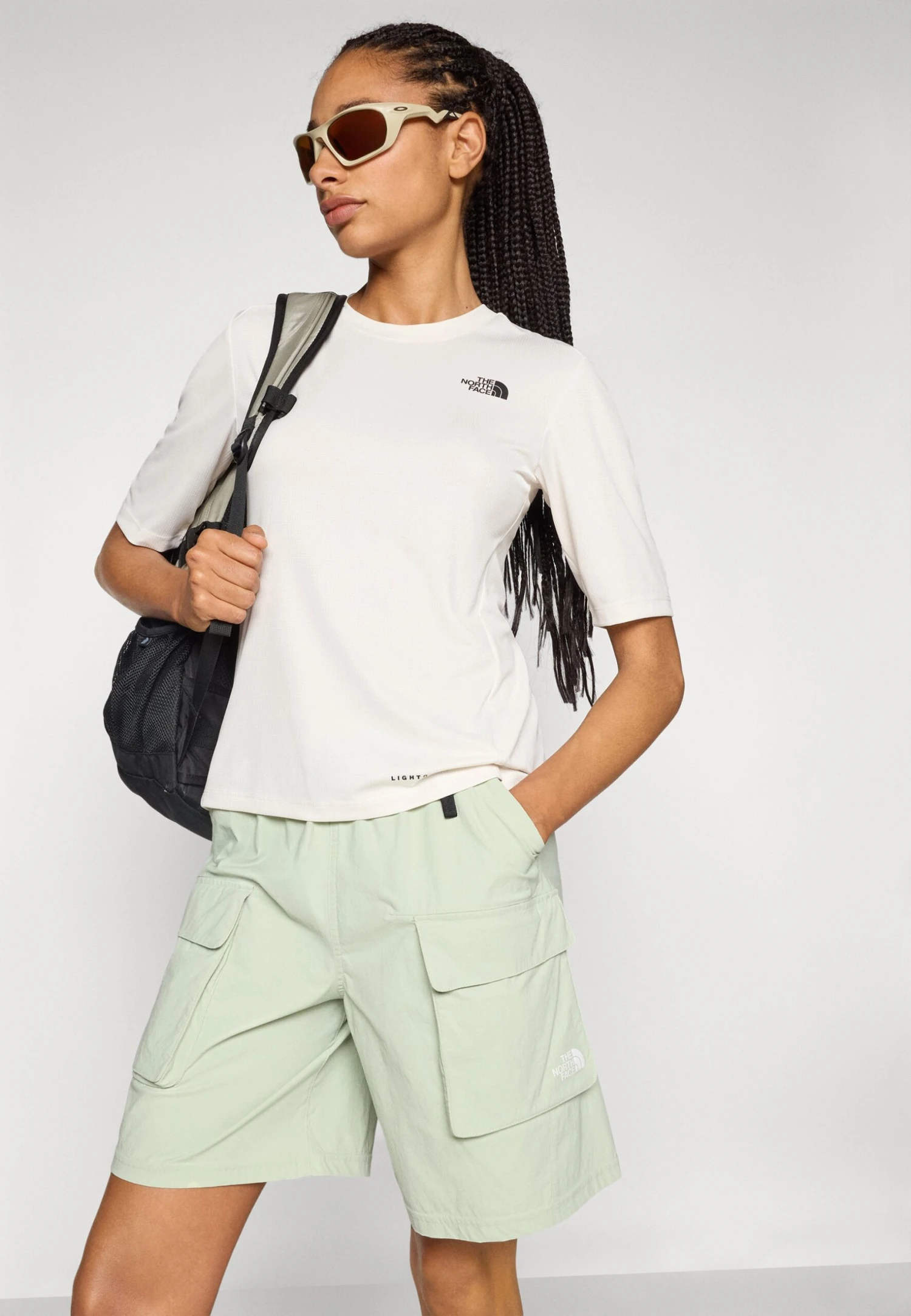 The North Face SHADOW SHORT SLEEVE - Sports T-shirt - White Dune 6 The North Face SHADOW SHORT SLEEVE - Sports T-shirt - White Dune - Image 4