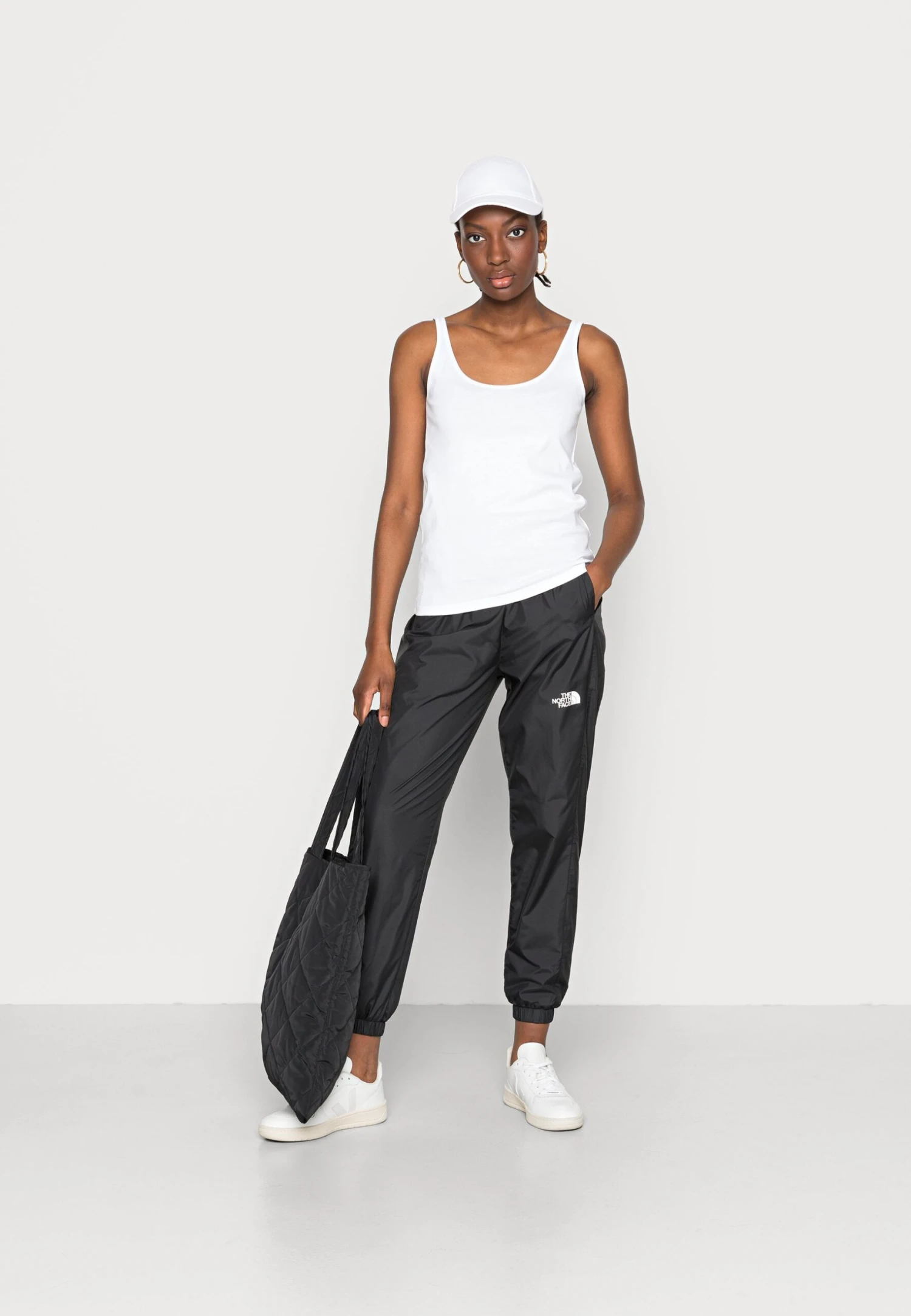 The North Face Hydrenaline Pant - Tracksuit Bottoms 4 The North Face Hydrenaline Pant - Tracksuit Bottoms - Image 2