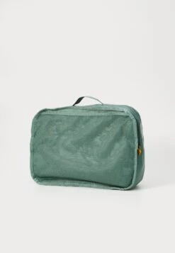 The North Face BASE CAMP VOYAGER DUFFEL 62L UNISEX - Sports Bag - Duck Green/shady Blue -The North Face fd5ae2bb57fb432588171ad574e7b695